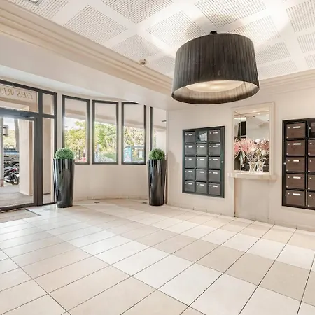 Juan-les-pins Moderne Studio, Sea View Daire *