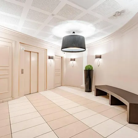 Juan-les-pins Moderne Studio, Sea View Διαμέρισμα *