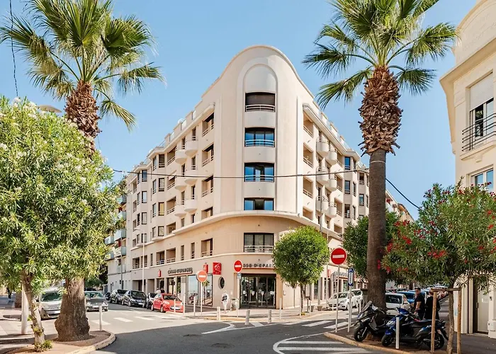Juan-les-pins Moderne Studio, Sea View Antibes